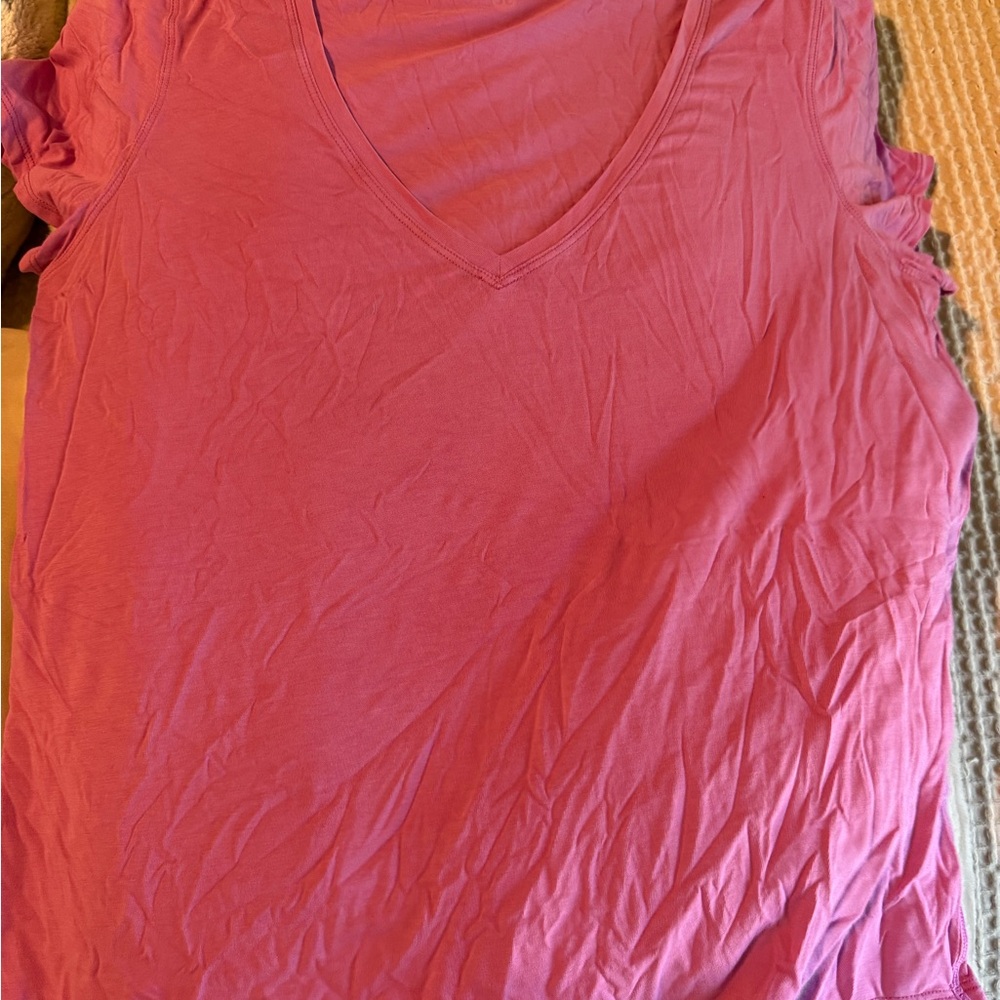 Lululemon v neck top